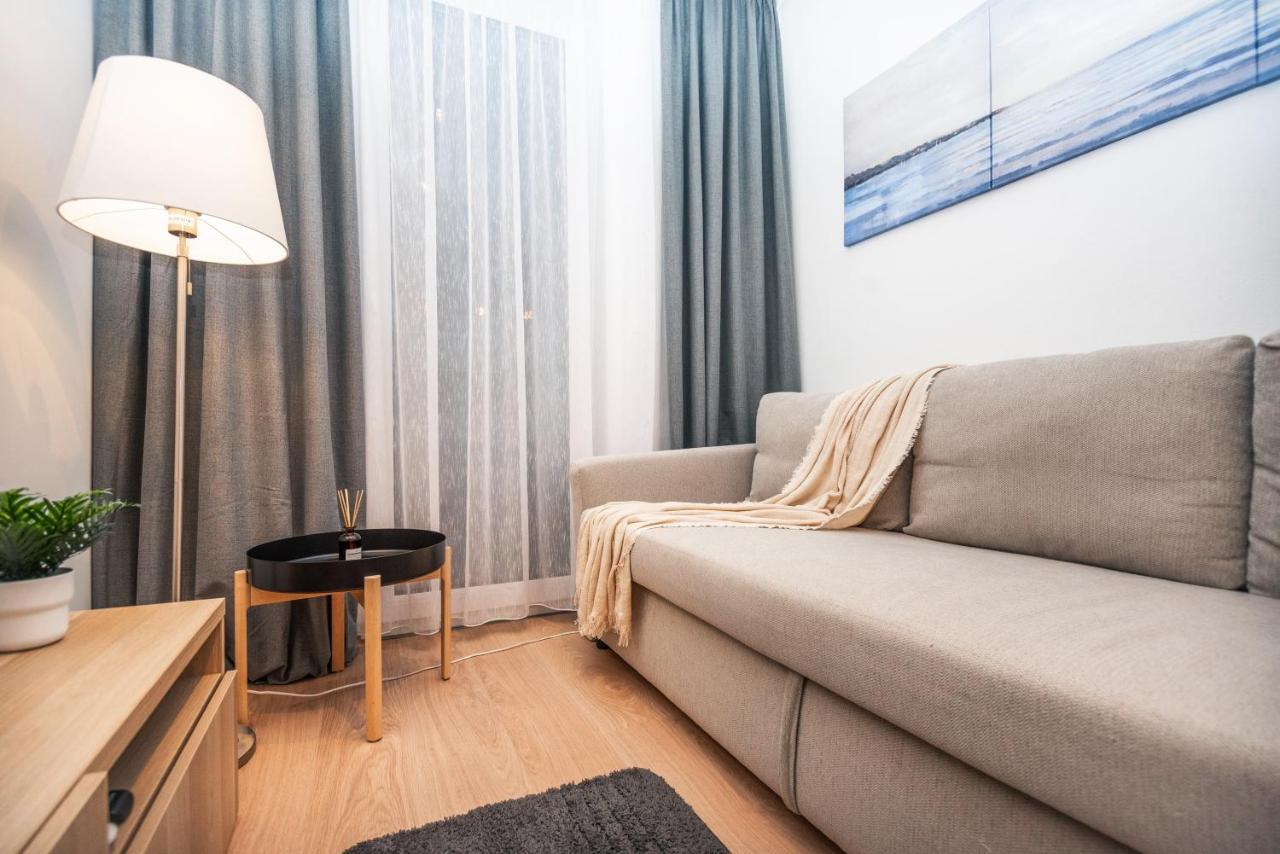 City Center Apartment - Modern & Elegant Bratislava Ngoại thất bức ảnh